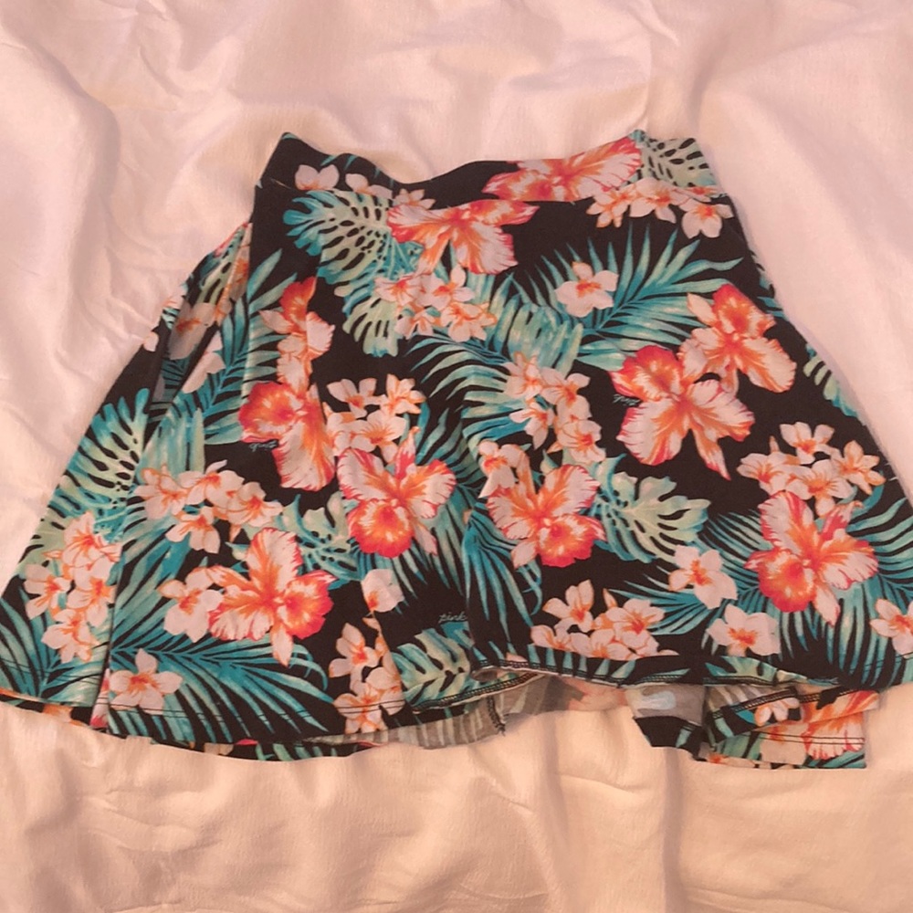 Floral, tropical skirt from Pink